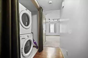 2719 Arrowhead Dr, Bloomington, IL 61704 - Photo 20