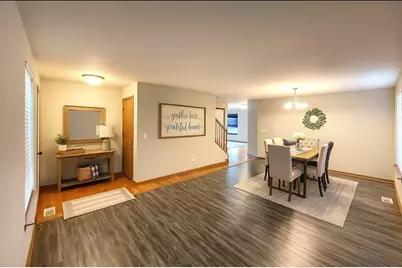 1073 Walker Court, Antioch, IL 60002 - Photo 4