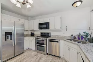 1078 Rain Tree Dr, Bolingbrook, IL 60440 - Photo 8