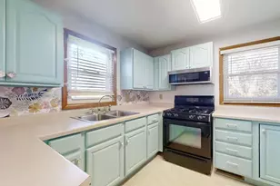 8428 N Shirlane St, Shirley, IL 61772 - Photo 14