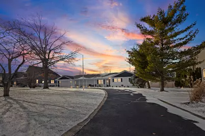 2390 White Oak Drive, Northbrook, IL 60062 - Photo 1