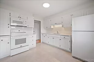 [Address not provided], Woodridge, IL 60517 - Photo 12