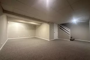 2024 N Old Hicks Rd, Palatine, IL 60074 - Photo 16