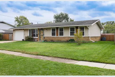 9425 Pine Street, Mokena, IL 60448 - Photo 2