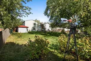 545 Old Stone Rd, Bolingbrook, IL 60440 - Photo 24