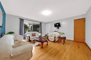 3847 W 47th St, Chicago, IL 60632 - Photo 4