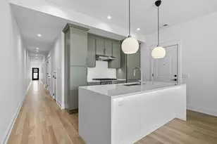 2471 N Clybourn Ave, Chicago, IL 60638 - Photo 2