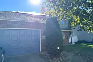 1433 Columbus Dr, Bolingbrook, IL 60490 - Photo 4