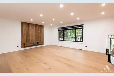 213 Hiawatha Trail, Wood Dale, IL 60191 - Photo 6