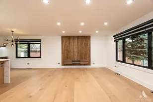 213 Hiawatha Trail, Wood Dale, IL 60191 - Photo 8