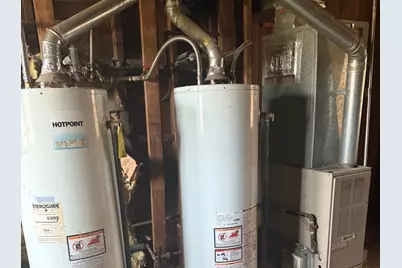 2304 W 47th Place, Chicago, IL 60609 - Photo 18