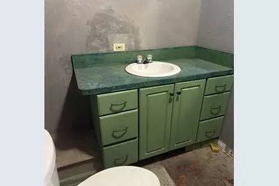 2304 W 47th Place, Chicago, IL 60609 - Photo 12