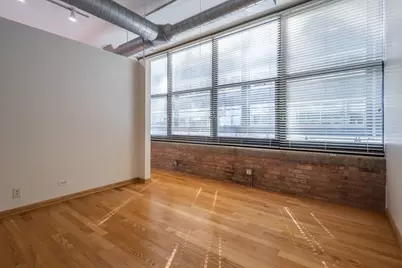 130 S Canal Street #211, Chicago, IL 60606 - Photo 32