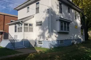 130 S 5th St, Sheldon, IL 60966 - Photo 4