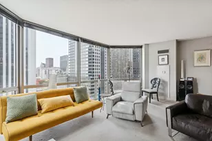 222 N Columbus Dr, Chicago, IL 60601 - Photo 6