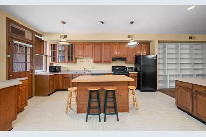 5443 S Cornell Avenue #2N, Chicago, IL 60615 - Photo 8