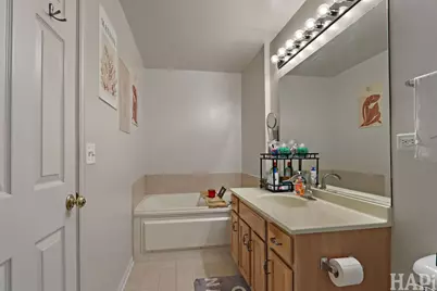 750 Dillon Court, Grayslake, IL 60030 - Photo 14
