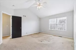 607 Clayton Cir, Sycamore, IL 60178 - Photo 16