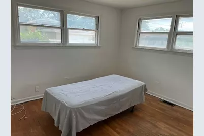 8713 Drake Avenue, Skokie, IL 60076 - Photo 16