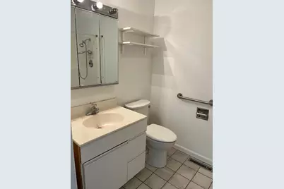 8713 Drake Avenue, Skokie, IL 60076 - Photo 14