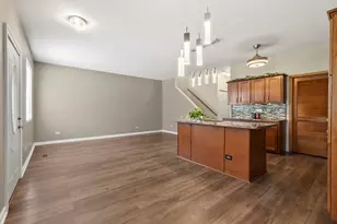 1565 Azalea Cir, Romeoville, IL 60446 - Photo 8