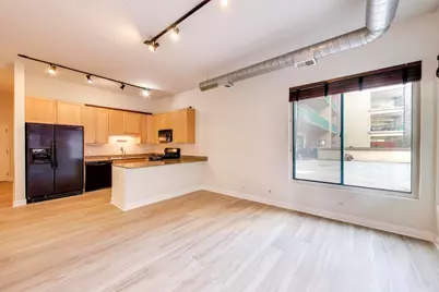 910 W Madison Street #409, Chicago, IL 60607 - Photo 2