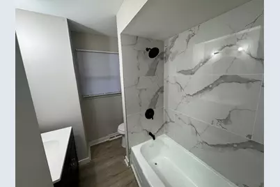 15041 Oak Street, Dolton, IL 60419 - Photo 8