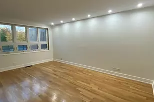 3270 N Elston Ave, Chicago, IL 60618 - Photo 2