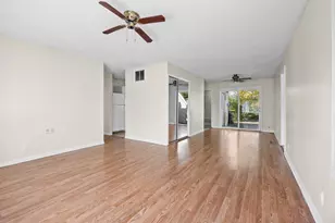 1020 S Park Blvd, Streamwood, IL 60107 - Photo 4
