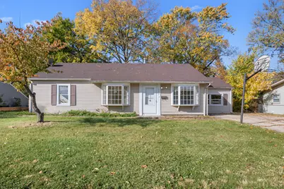 1020 S Park Boulevard, Streamwood, IL 60107 - Photo 1