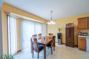 726 Golden Prairie Dr, Davis Junction, IL 61020 - Photo 8