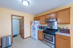 726 Golden Prairie Dr, Davis Junction, IL 61020 - Photo 10