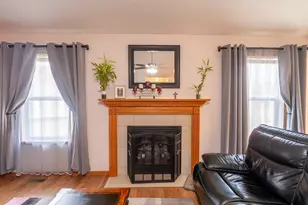 726 Golden Prairie Dr, Davis Junction, IL 61020 - Photo 6