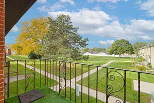 9446 Dee Rd, Des Plaines, IL 60016 - Photo 22