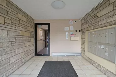 9446 Dee Road #2F, Des Plaines, IL 60016 - Photo 2