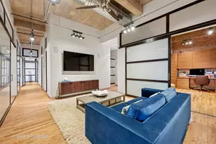 1327 W Washington Blvd, Chicago, IL 60607 - Photo 18