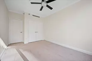 55 E Erie St, Chicago, IL 60611 - Photo 26