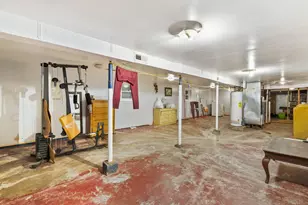 639 W 48th St, Chicago, IL 60609 - Photo 10