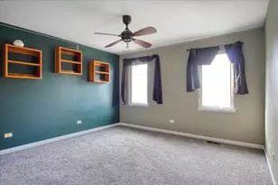 1731 Redwood Ln, McHenry, IL 60050 - Photo 20
