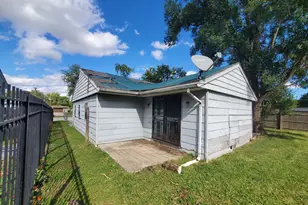 2854 223rd St, Sauk Village, IL 60411 - Photo 4