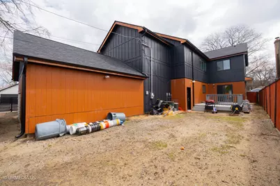 7100 N Sioux Avenue, Chicago, IL 60646 - Photo 46