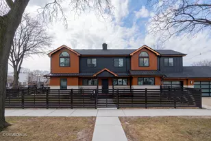 7100 N Sioux Ave, Chicago, IL 60646 - Photo 1