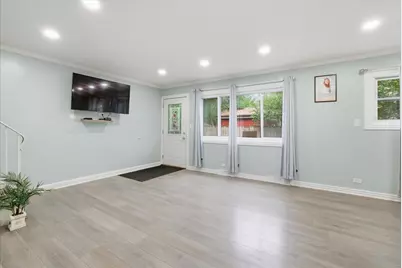 1582 Pennsylvania Avenue, Des Plaines, IL 60018 - Photo 4