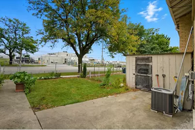 1582 Pennsylvania Avenue, Des Plaines, IL 60018 - Photo 24