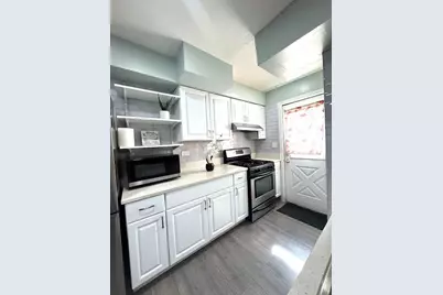 1582 Pennsylvania Avenue, Des Plaines, IL 60018 - Photo 10