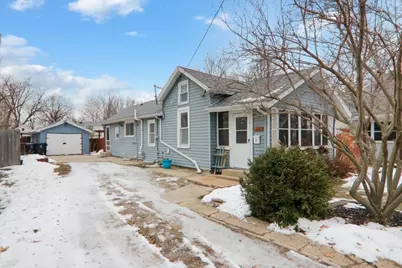 1212 N Madison Street, Bloomington, IL 61701 - Photo 2