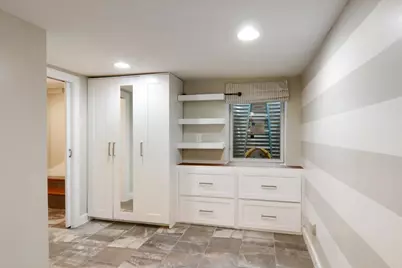 1212 N Madison Street, Bloomington, IL 61701 - Photo 12