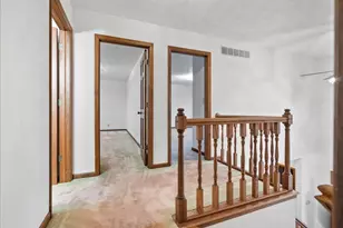 404 Chelsea Dr, Bloomington, IL 61704 - Photo 34