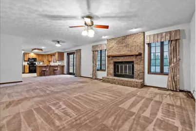 404 Chelsea Drive, Bloomington, IL 61704 - Photo 6