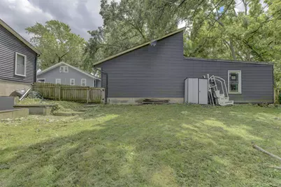 1322 Benton Street, Crete, IL 60417 - Photo 4